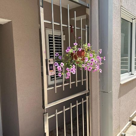 Guest House Mrvaljevic Будва Экстерьер фото