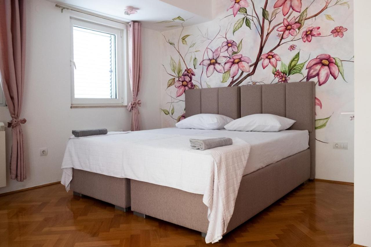 Guest House Mrvaljevic Будва Экстерьер фото