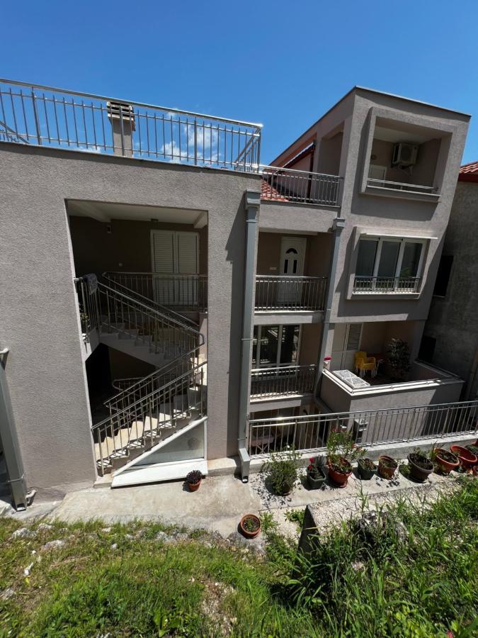 Guest House Mrvaljevic Будва Экстерьер фото