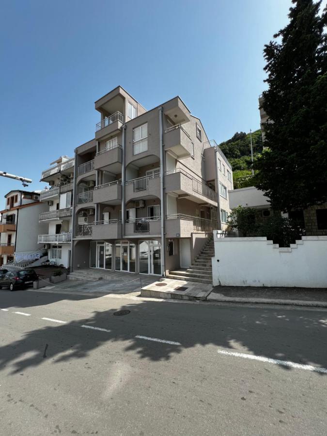 Guest House Mrvaljevic Будва Экстерьер фото