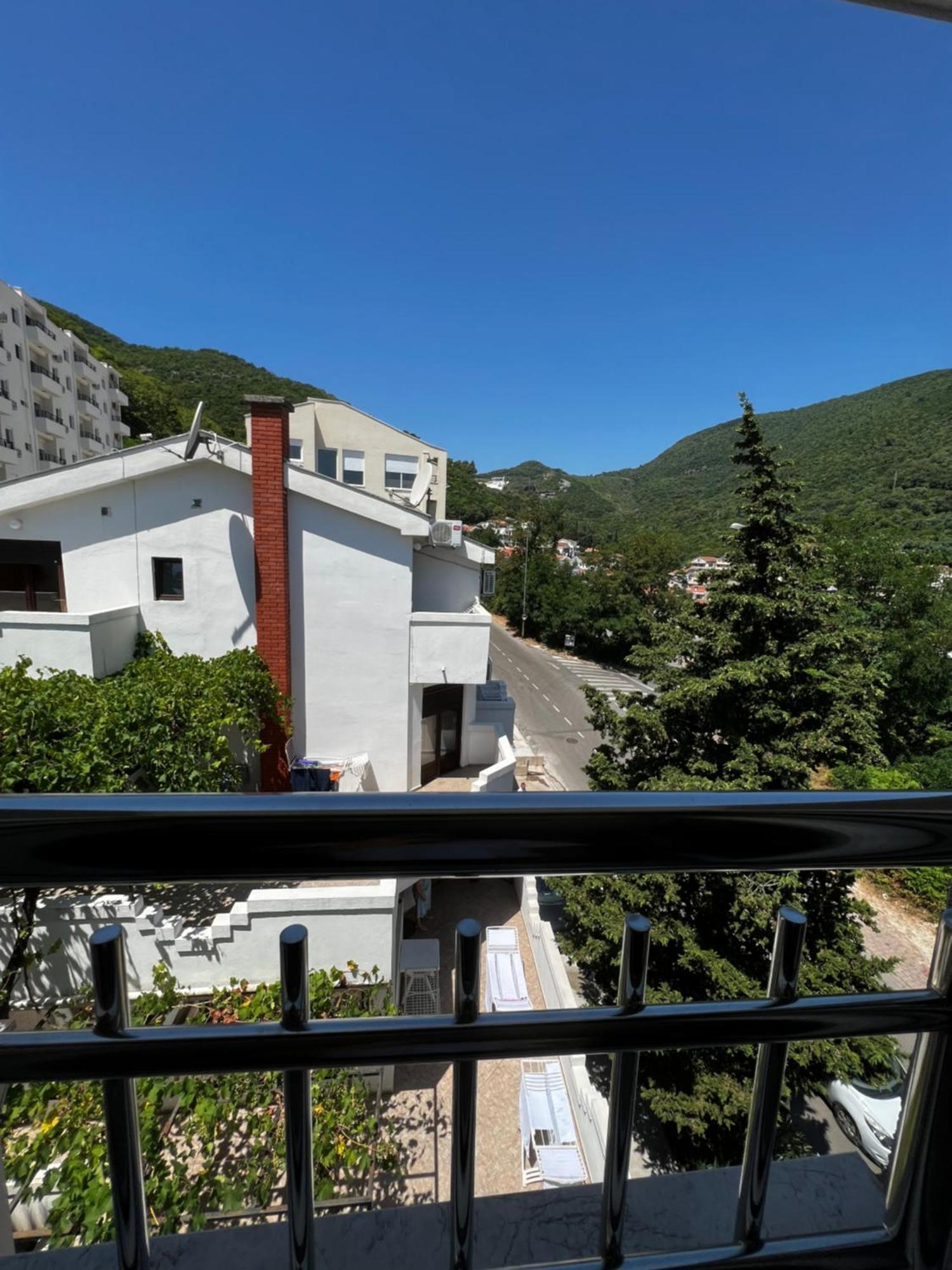Guest House Mrvaljevic Будва Экстерьер фото
